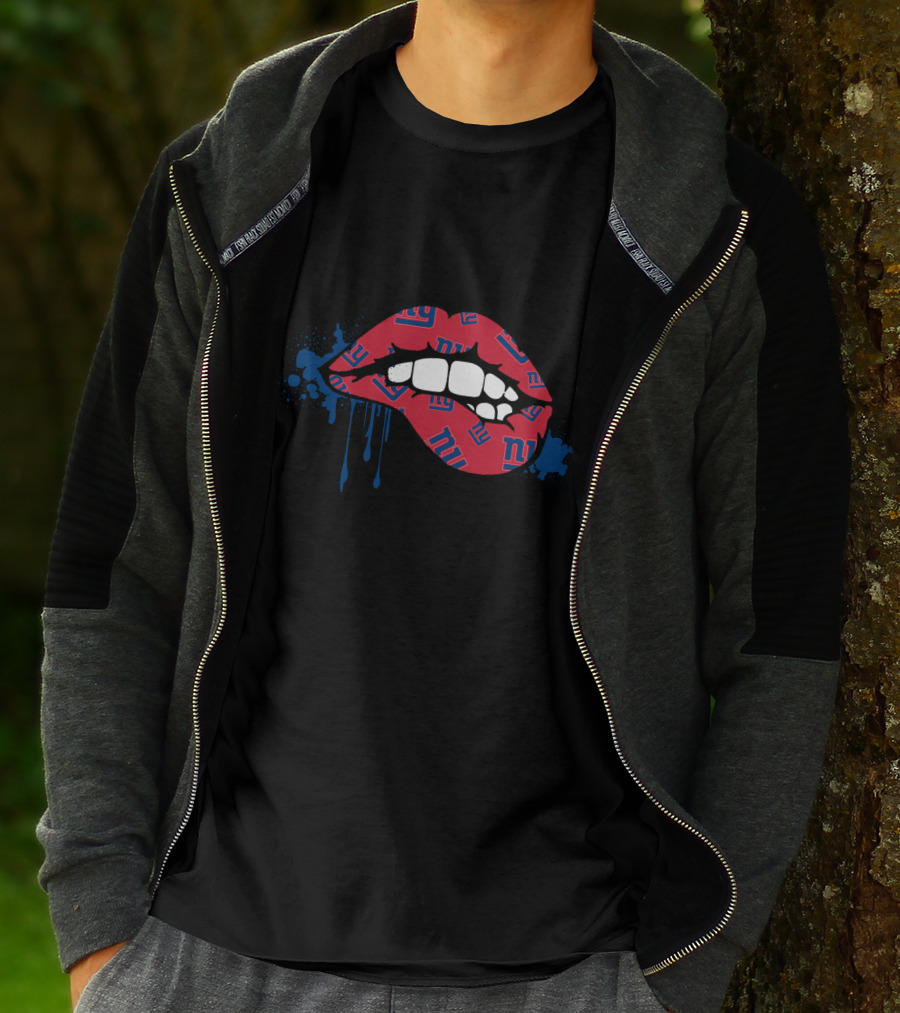 New York Giants Dripping Lips Artwork T-Shirt