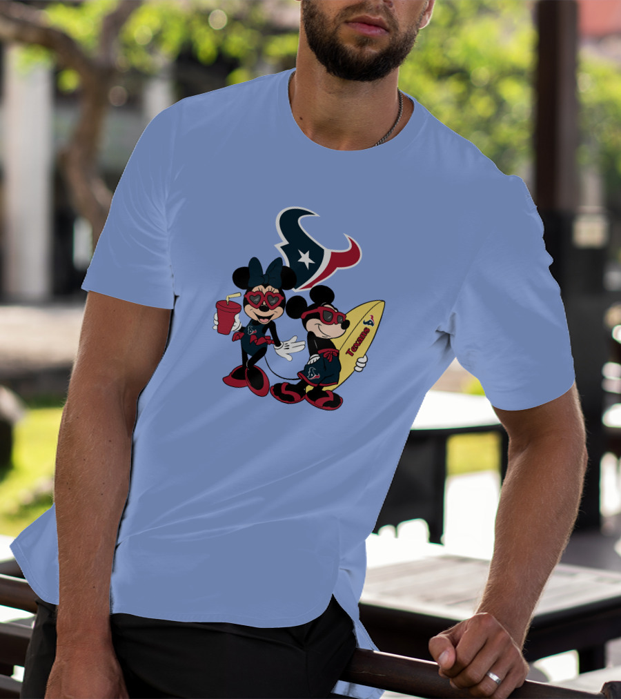 Texans Mickey And Minnie Happy Vacation Surfboard And Drink T-Shirt