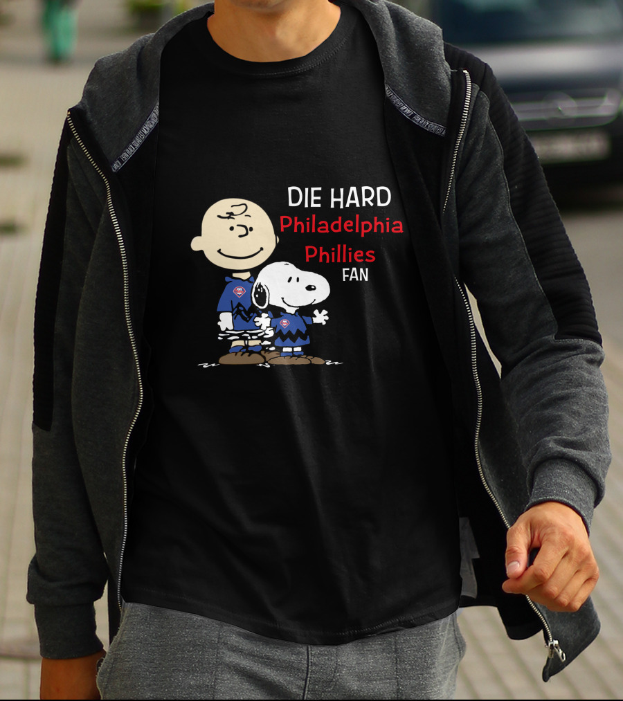 Die Hard Philadelphia Phillies Fan Snoopy And Charlie Brown T-Shirt