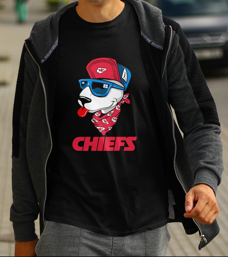 Chiefs Bull Terrier With Red Cap And Sunglasses T-Shirt