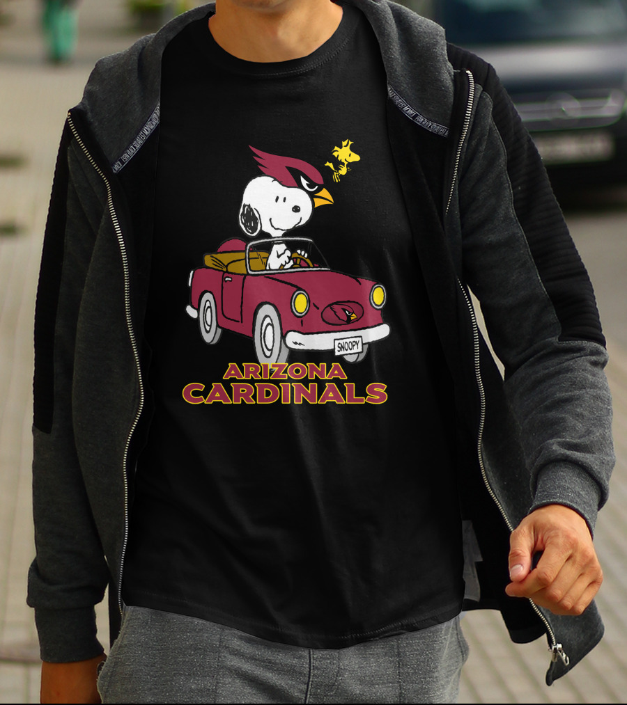 Arizona Cardinals Snoopy Woodstock Driving Adventure T-Shirt