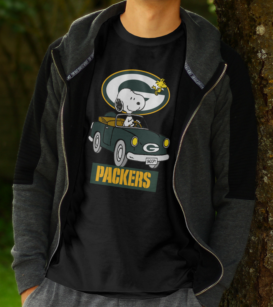 Packers Snoopy Driving Car With Woodstock And Packers T-Shirt