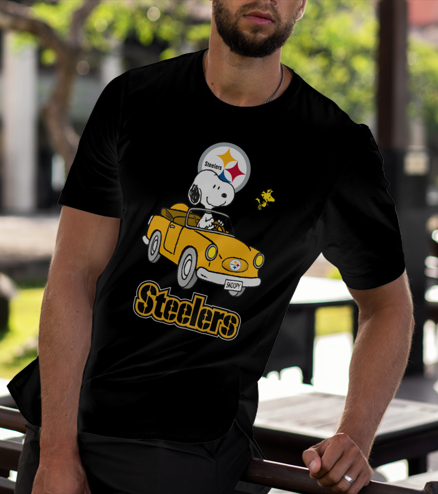Steelers Snoopy Driving With Woodstock In Yellow Car T-Shirt