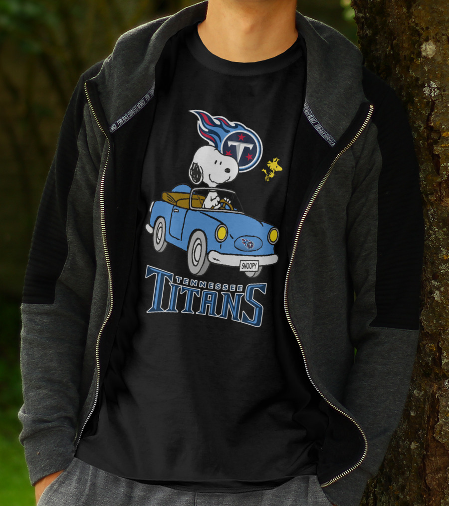 Tennessee Titans Snoopy Driving Woodstock Ride T-Shirt