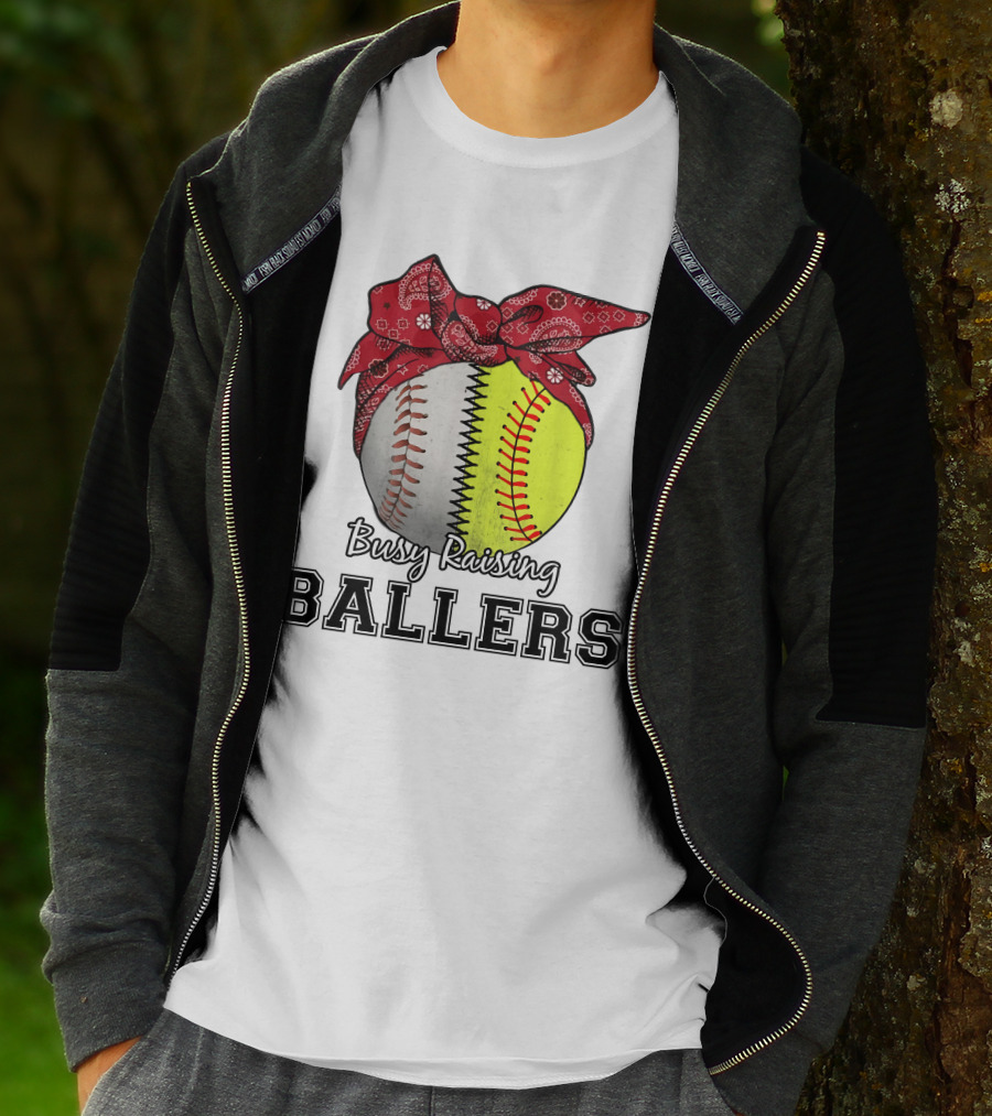 Busy Raising Baseball And Softball Ballers Bandana T-Shirt