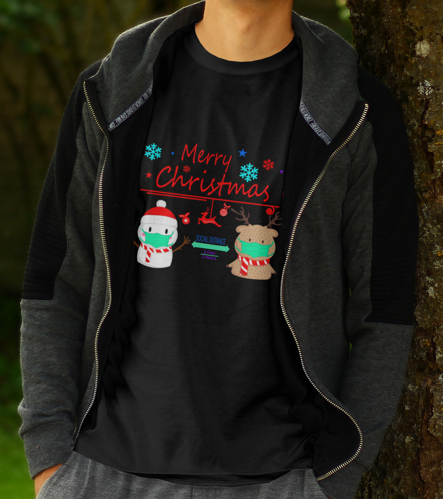 Merry Christmas Social Distance Snowman And Reindeer With Masks T-Shirt