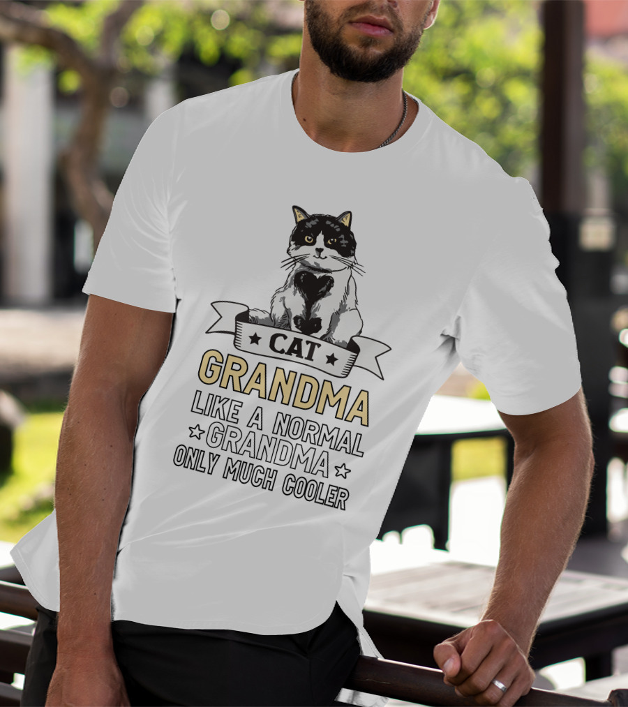 Best Cat Grandma Like A Normal Grandma Only Much Cooler T-Shirt