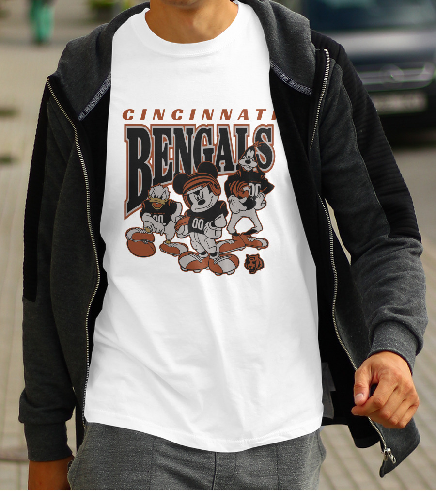 Cincinnati Bengals Disney Characters Vintage NFL Football T-Shirt