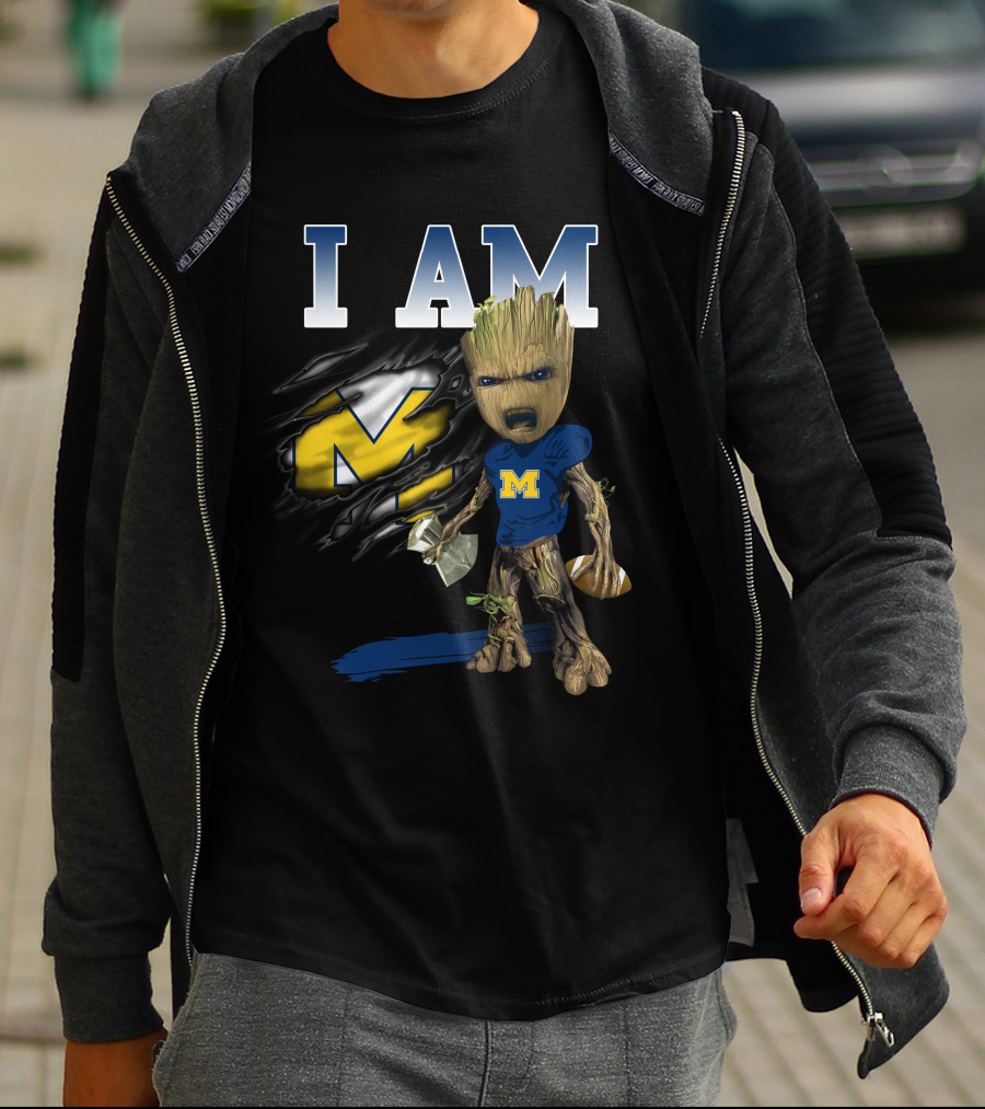 I Am Michigan Groot Football Axe M T-Shirt