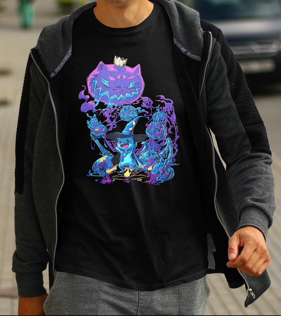 LIRIK HALLOWEEN Cat Wizard With Crown And Glowing Pumpkins T-Shirt