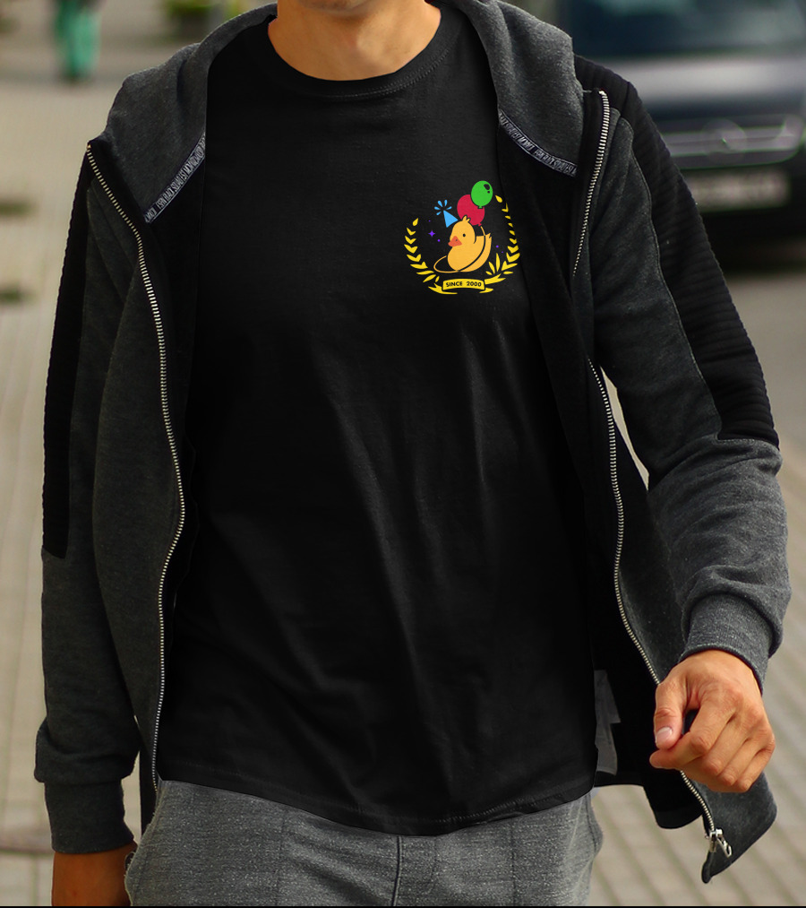 Planet Duck Birthday Quackity Since 2000 Celebration With Balloons And Party Hat T-Shirt