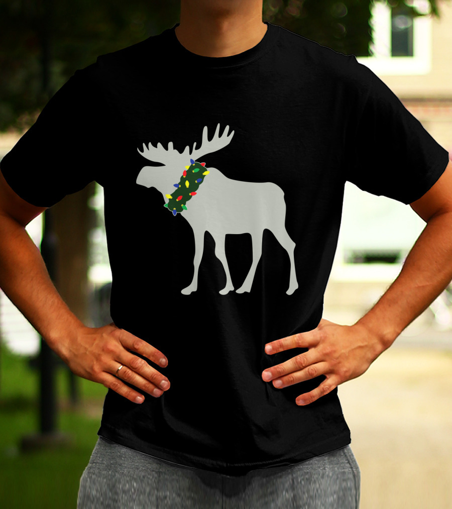 Moose With Festive Christmas Light Wreath T-Shirt