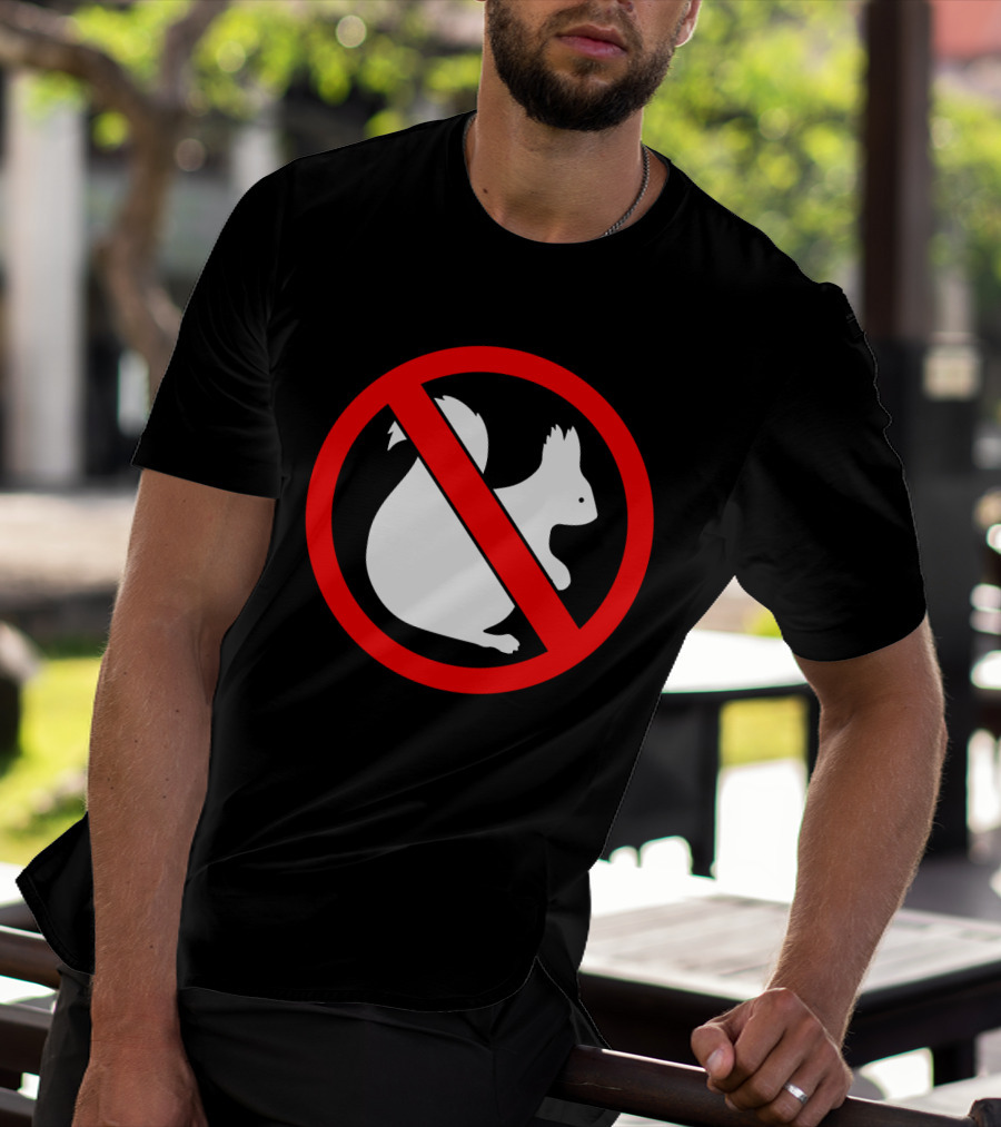 No Squirrel Symbol With Prohibition Sign T-Shirt