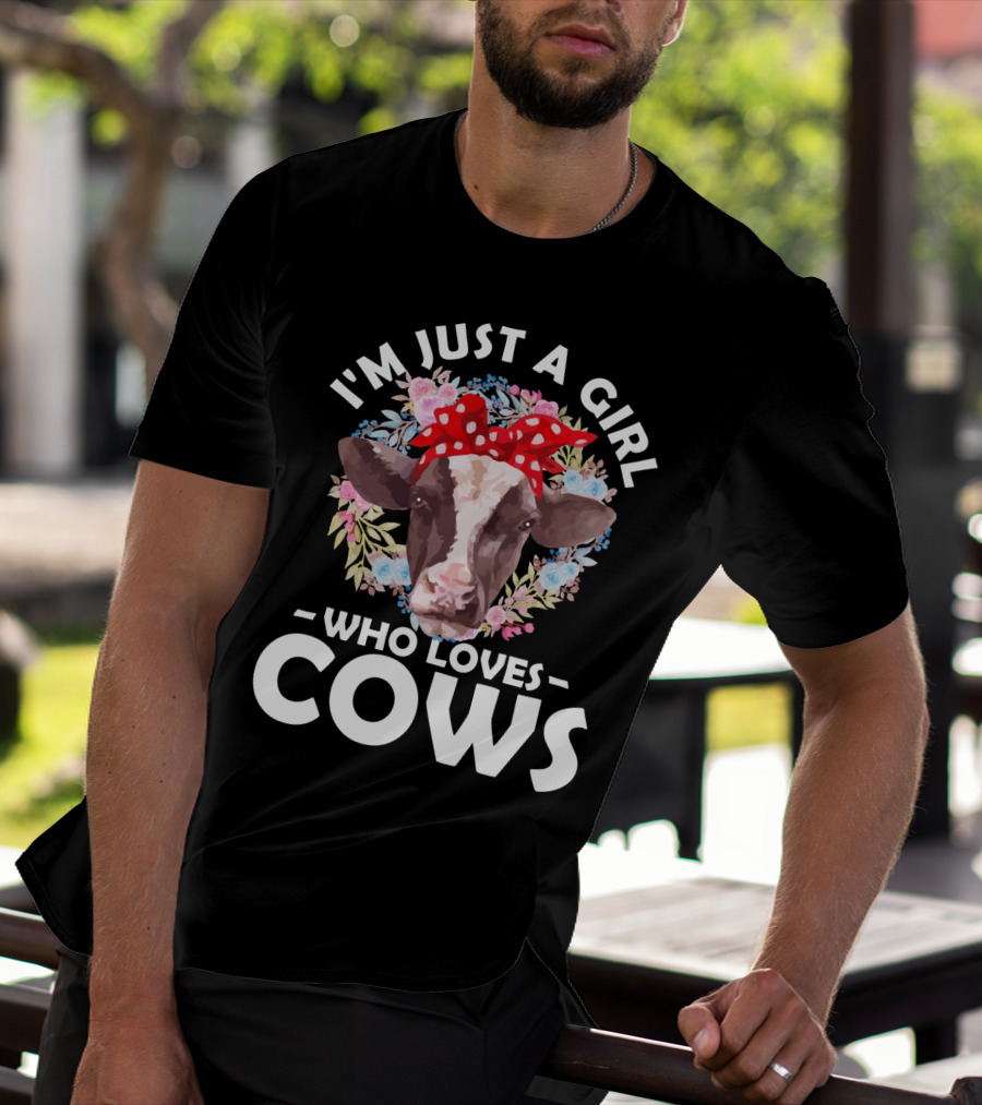 I'm Just A Girl Who Loves Cows Floral Pattern Cow Head With Red Polka Dot Bow T-Shirt