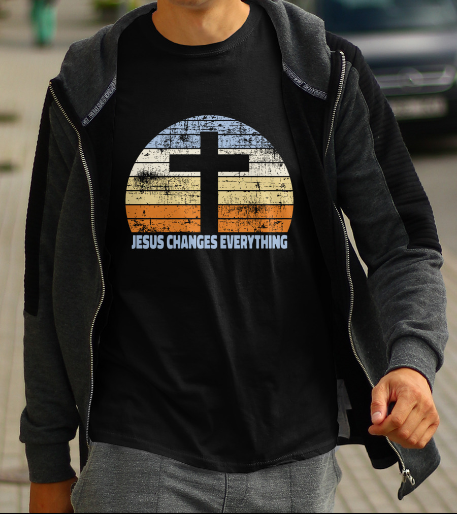 Faith Cross Jesus Changes Everything Vintage Christian Retro Sunset T-Shirt