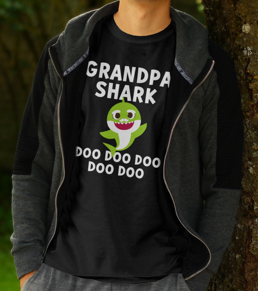 Grandpa Shark Doo Doo Doo Doo Mens Pinkfong T-Shirt