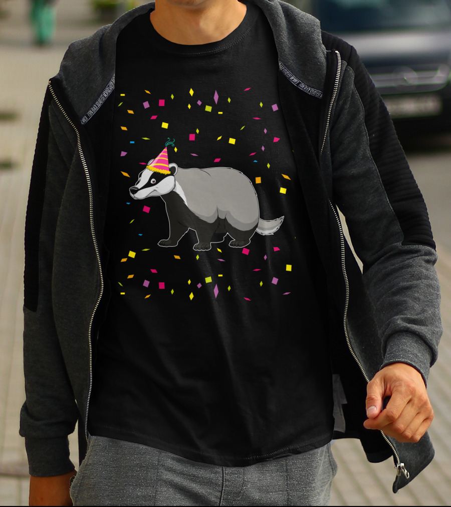 Funny Badger Birthday Party Hat Confetti T-Shirt