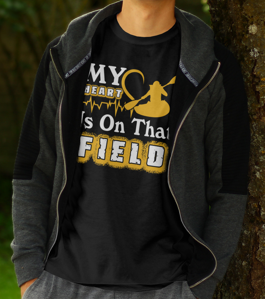 My Heart Is On That Field Kayak Paddle Heartbeat T-Shirt