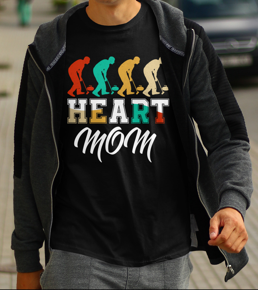 HEART Mom Curling Players T-Shirt