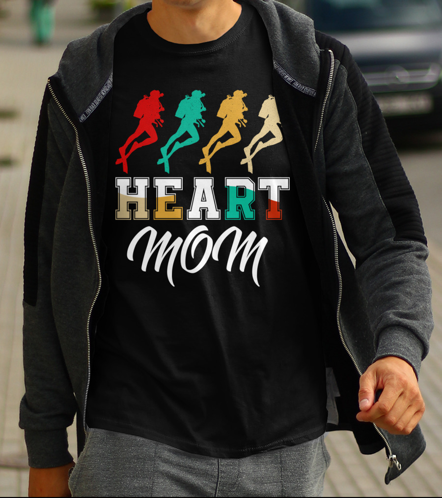 Heart Mom Scuba Diving T-Shirt