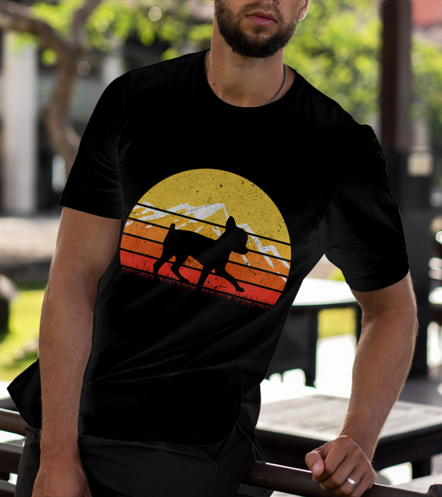 Retro Vintage Chihuahua Dog Sunset Mountain T-Shirt