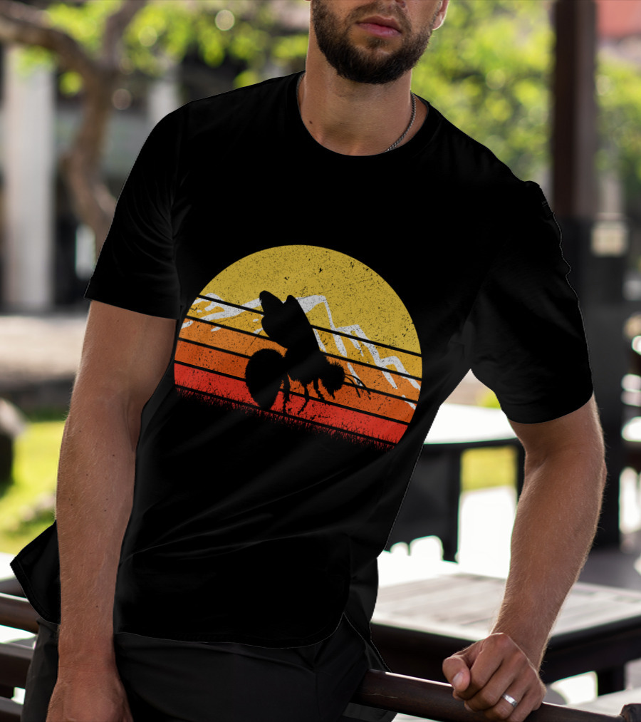 Retro Vintage Bee Sunburst With Mountain T-Shirt
