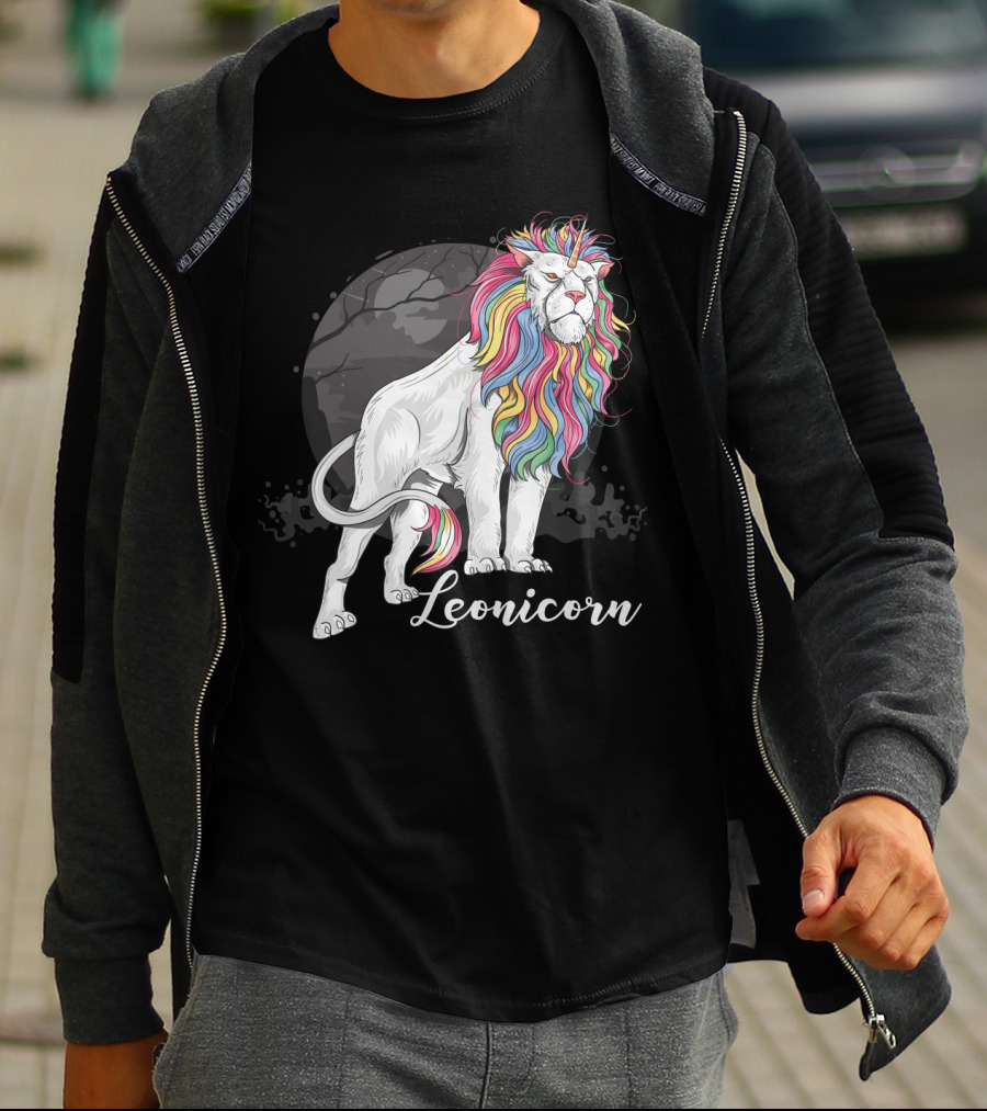 Leonicorn Rainbow-Maned Lion Unicorn Fusion T-Shirt