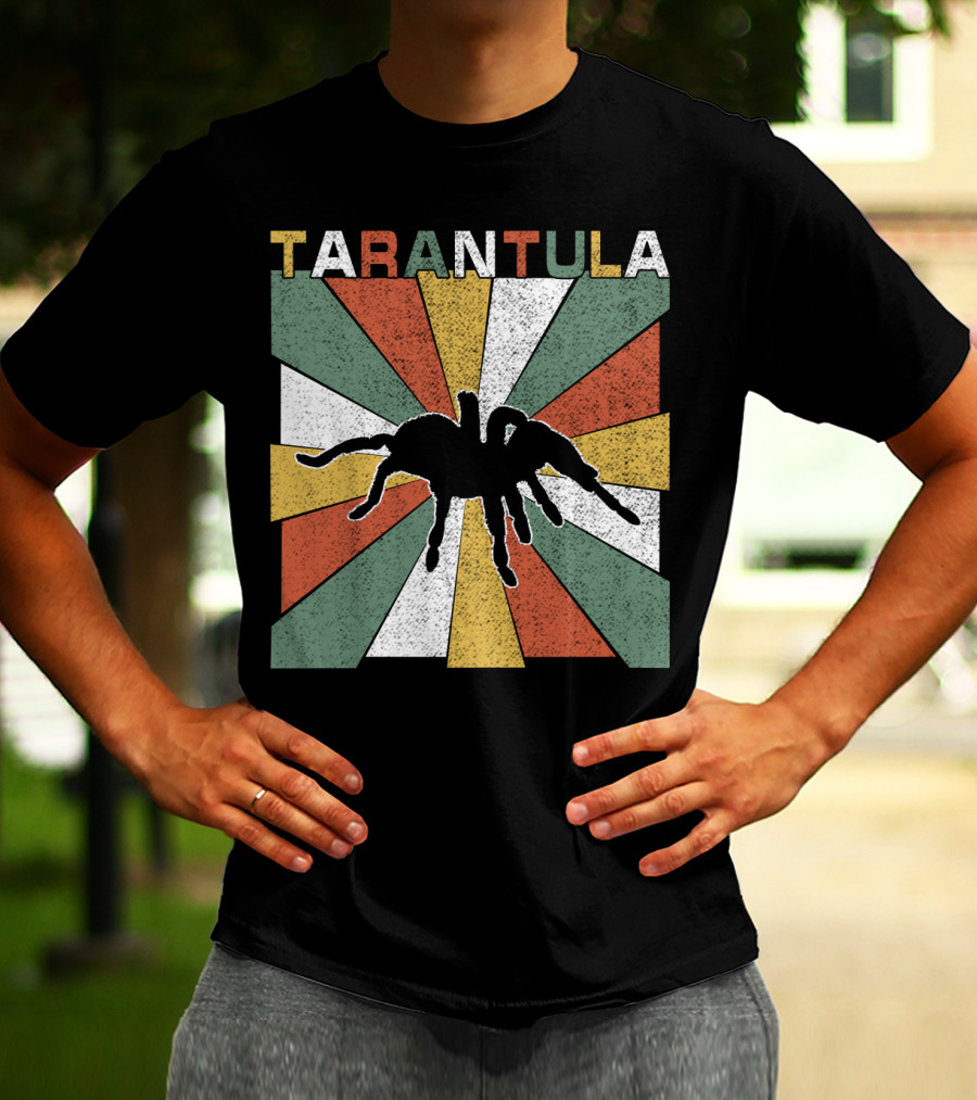 Tarantula Retro 70s Vintage Silhouette With Colorful Geometric Background T-Shirt