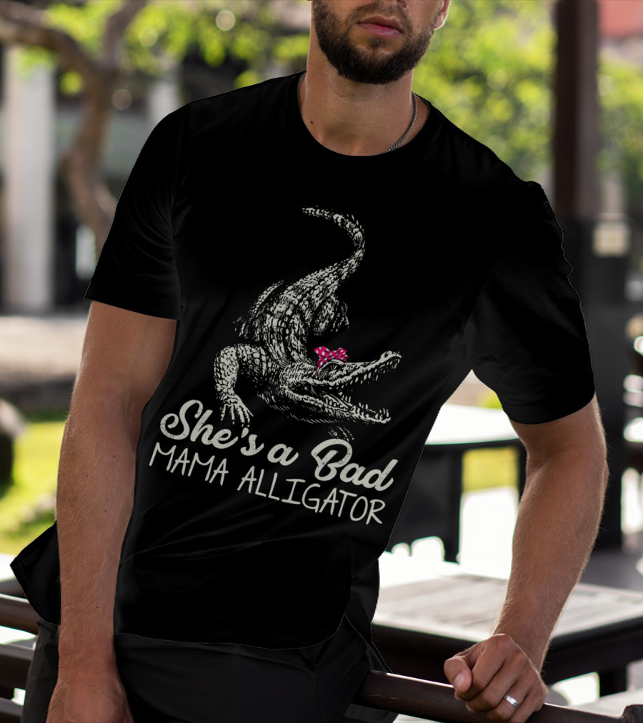 She's A Bad Mama Alligator With Pink Bow T-Shirt