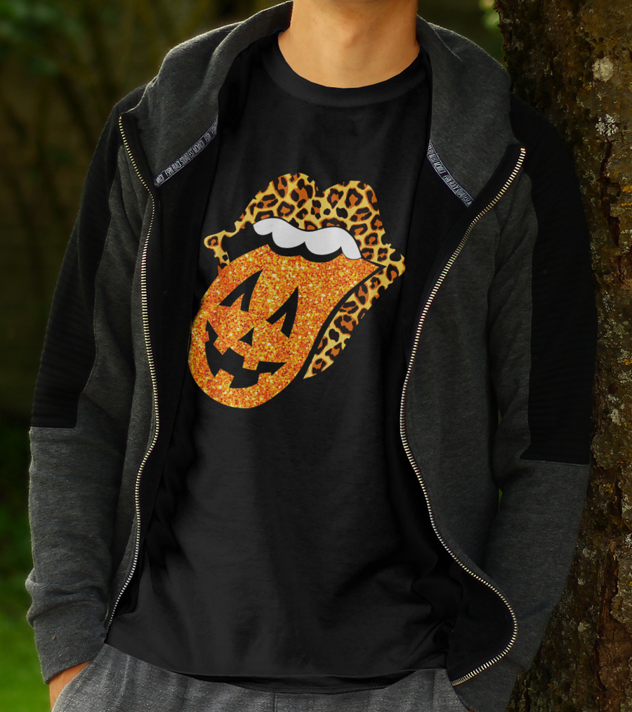 Leopard Lips Pumpkin Tongue Halloween Jack-O'-Lantern Face T-Shirt