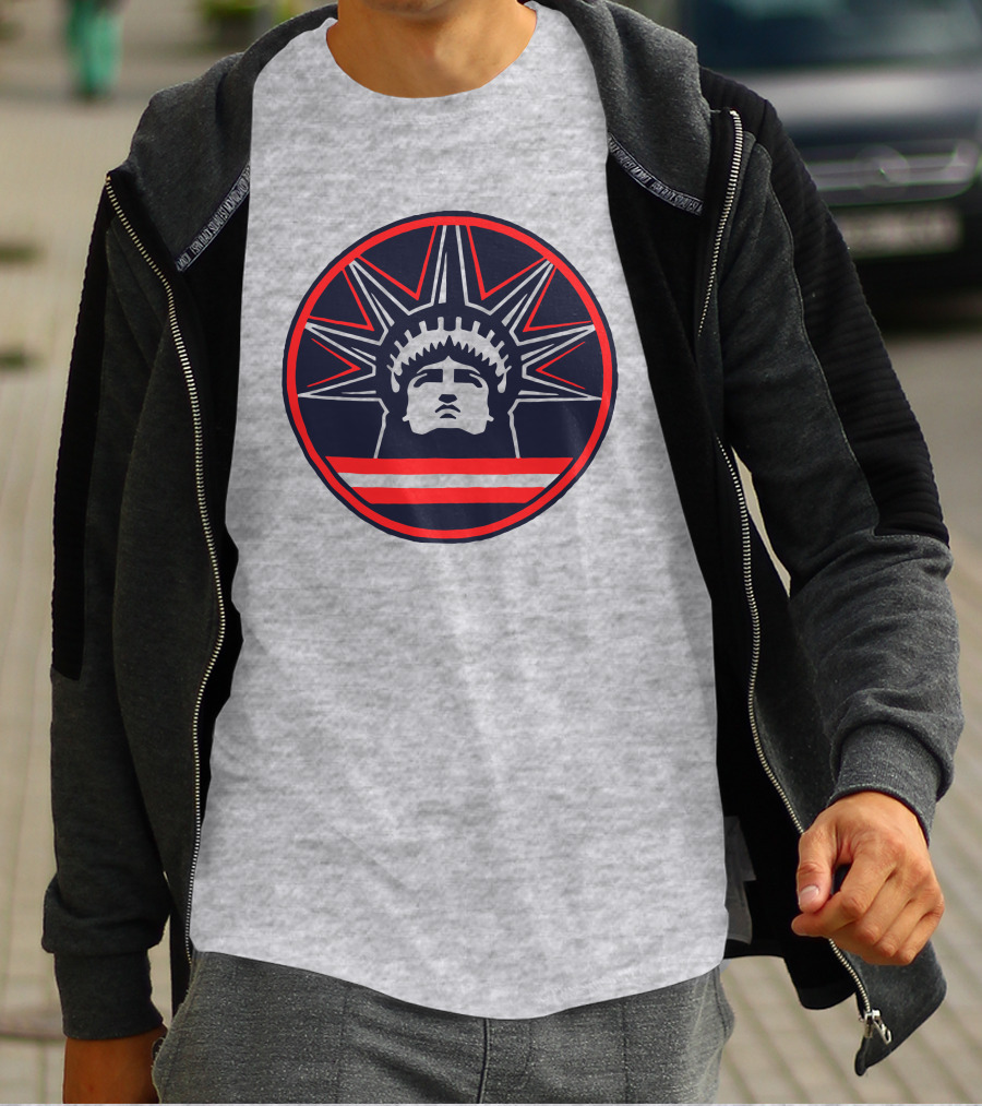 Mau Xam Statue Of Liberty Emblem T-Shirt