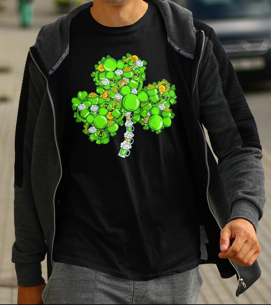 Shamrock Mickey Mouse St. Patrick's Day Beer Mugs And Gold Coins T-Shirt
