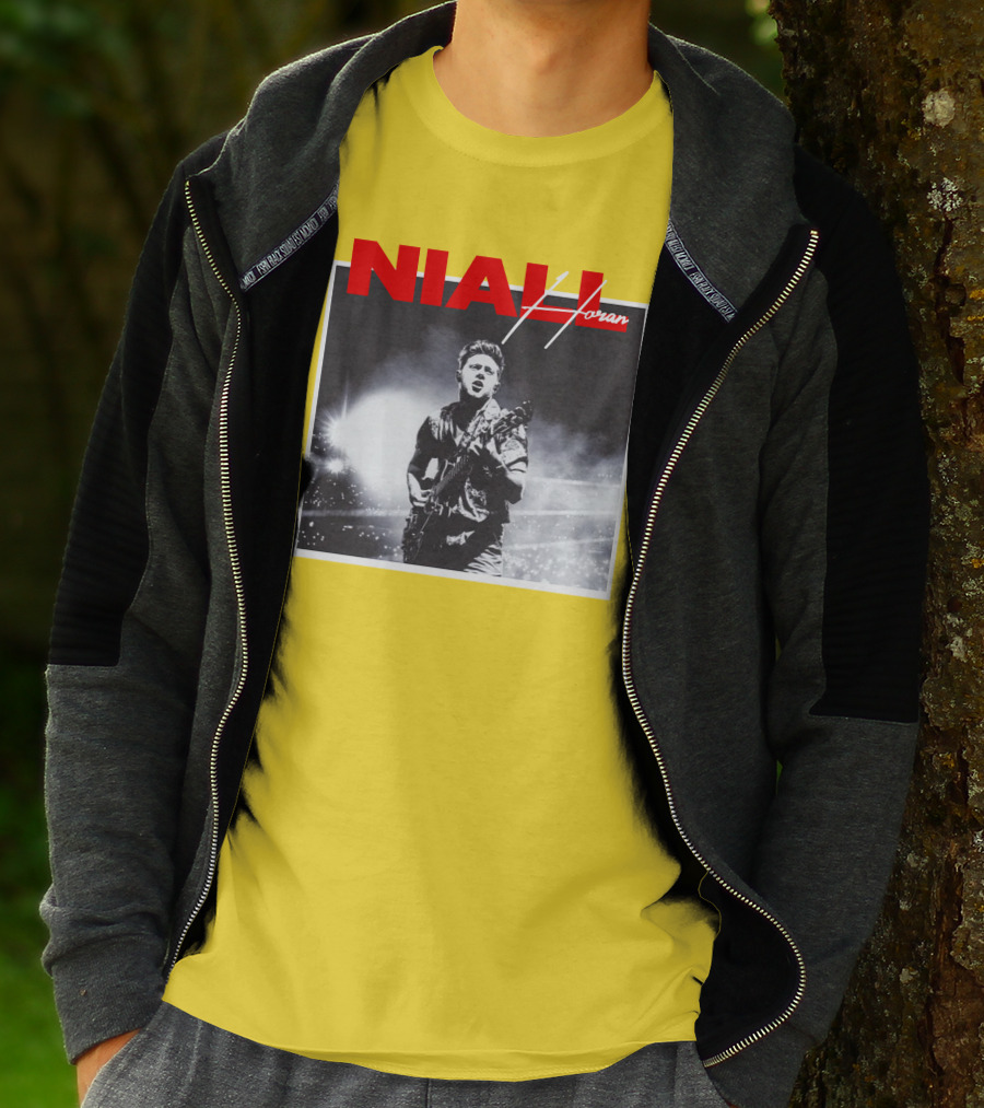 Niall Horan Live Performance Black And White Stage Photo With Red Name Highlight T-Shirt