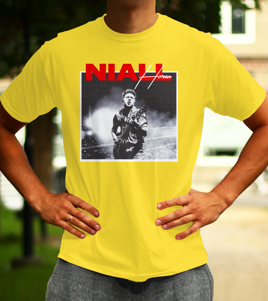 Niall Horan Live Performance Black And White Stage Photo With Red Name Highlight T-Shirt