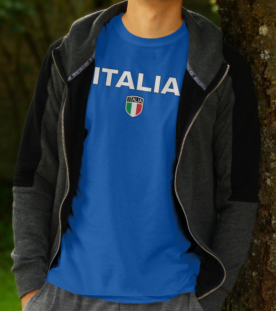 Rubi Rose Wearing Italia Italy Football Crest Blue T-Shirt
