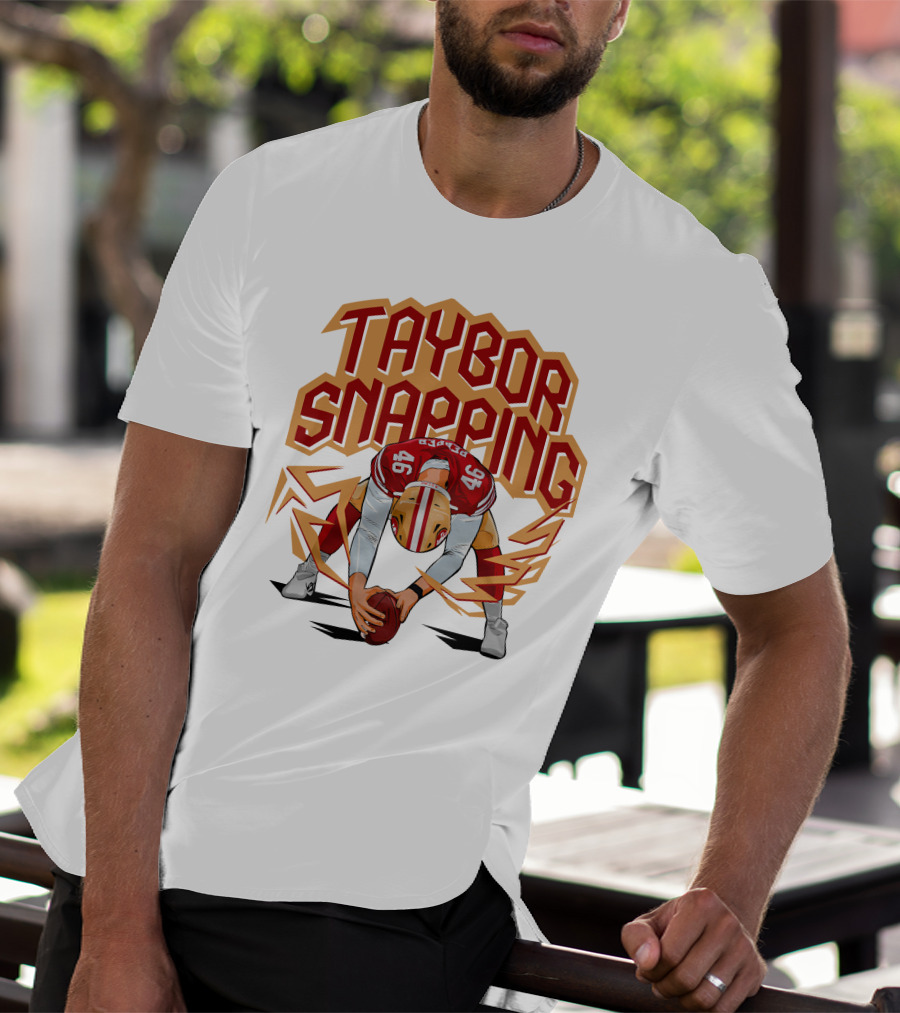 Taybor Snapping Football Action 94 T-Shirt