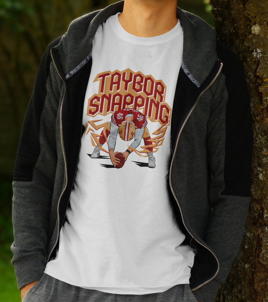 Taybor Snapping Football Action 94 T-Shirt
