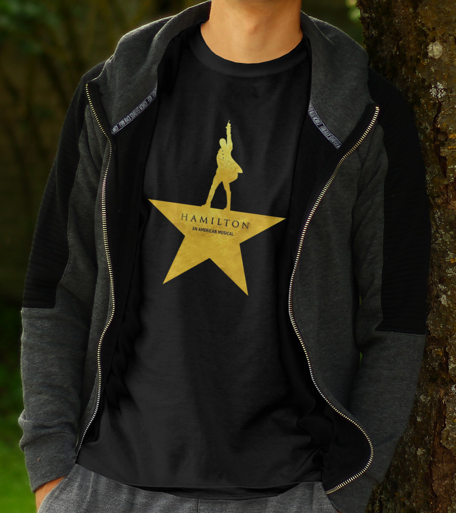 HAMILTON An American Musical Gold Star Icon Logo Standing Figure T-Shirt
