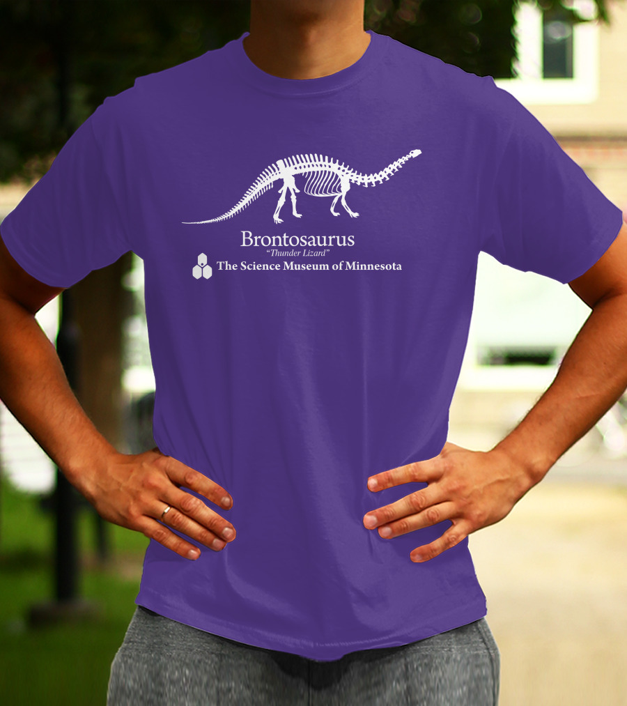 Brontosaurus Thunder Lizard Dinosaur Skeleton The Science Museum Of Minnesota T-Shirt