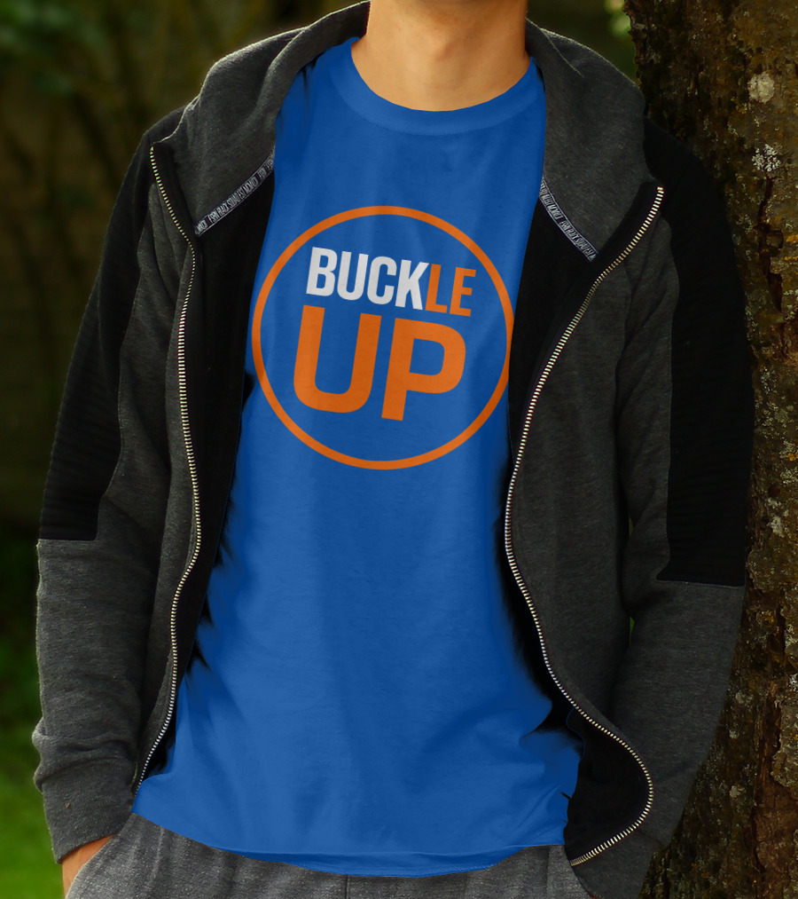 BUCKLE UP Alex Cohen Deesha T-Shirt