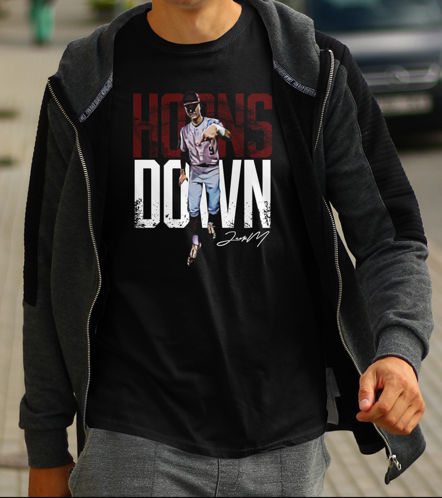 Fanarch Store Horns Down Jack Moss Signature Baseball Pose T-Shirt