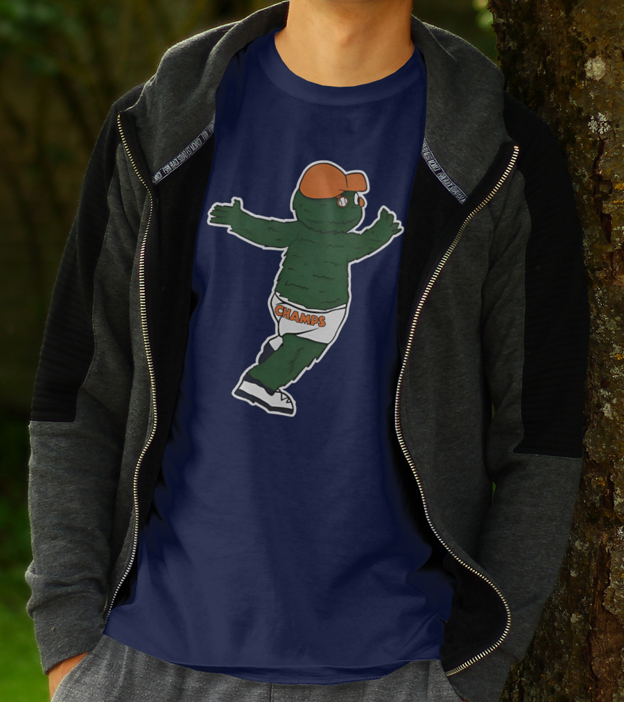 Streaking Champs Gator Mascot With Orange Cap And Shades T-Shirt