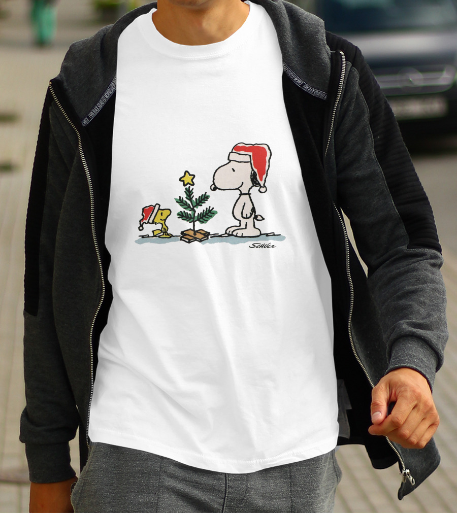 Snoopy Woodstock Christmas Tree Santa Hats T-Shirt