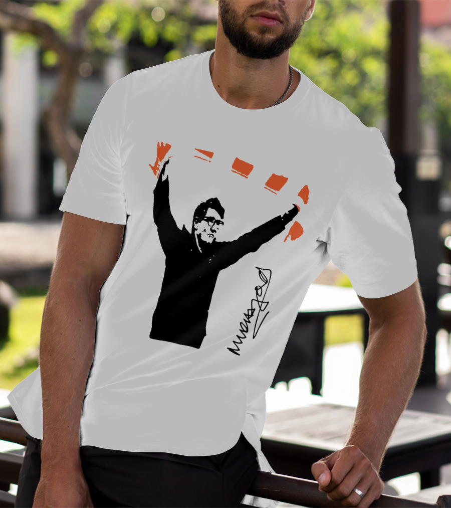 Luton Town FC Mick Harford Orange Scarf T-Shirt