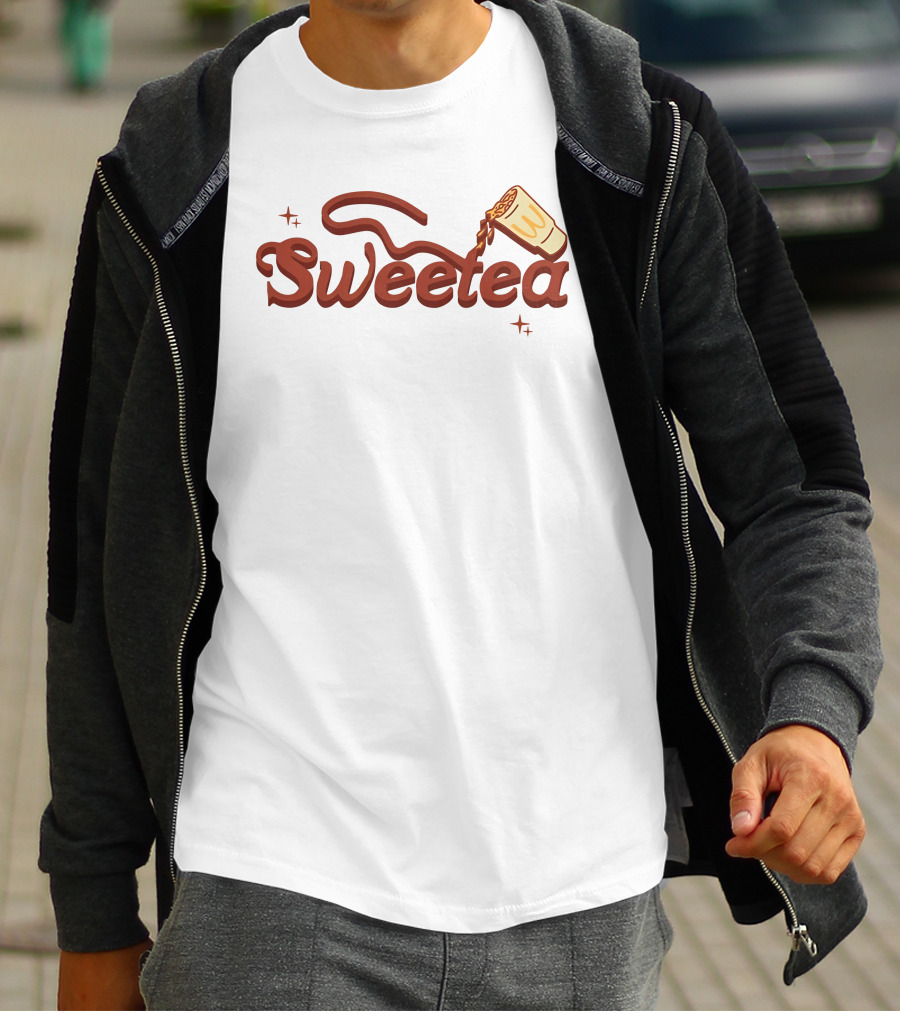 Sweetea Pouring Cup Red Script T-Shirt