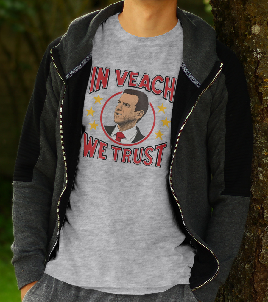 In Veach We Trust Red Tie Portrait With Yellow Stars T-Shirt