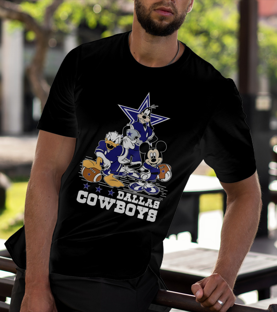 Mickey Mouse Donald Goofy Dallas Cowboys Football Stars T-Shirt