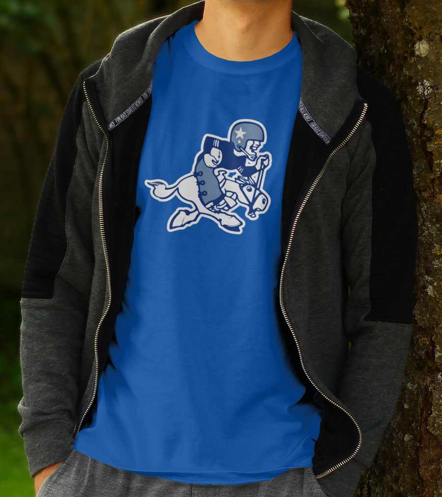 Dallas Cowboys Classic Throwback NFL Retro Mascot Fleece T-Shirt