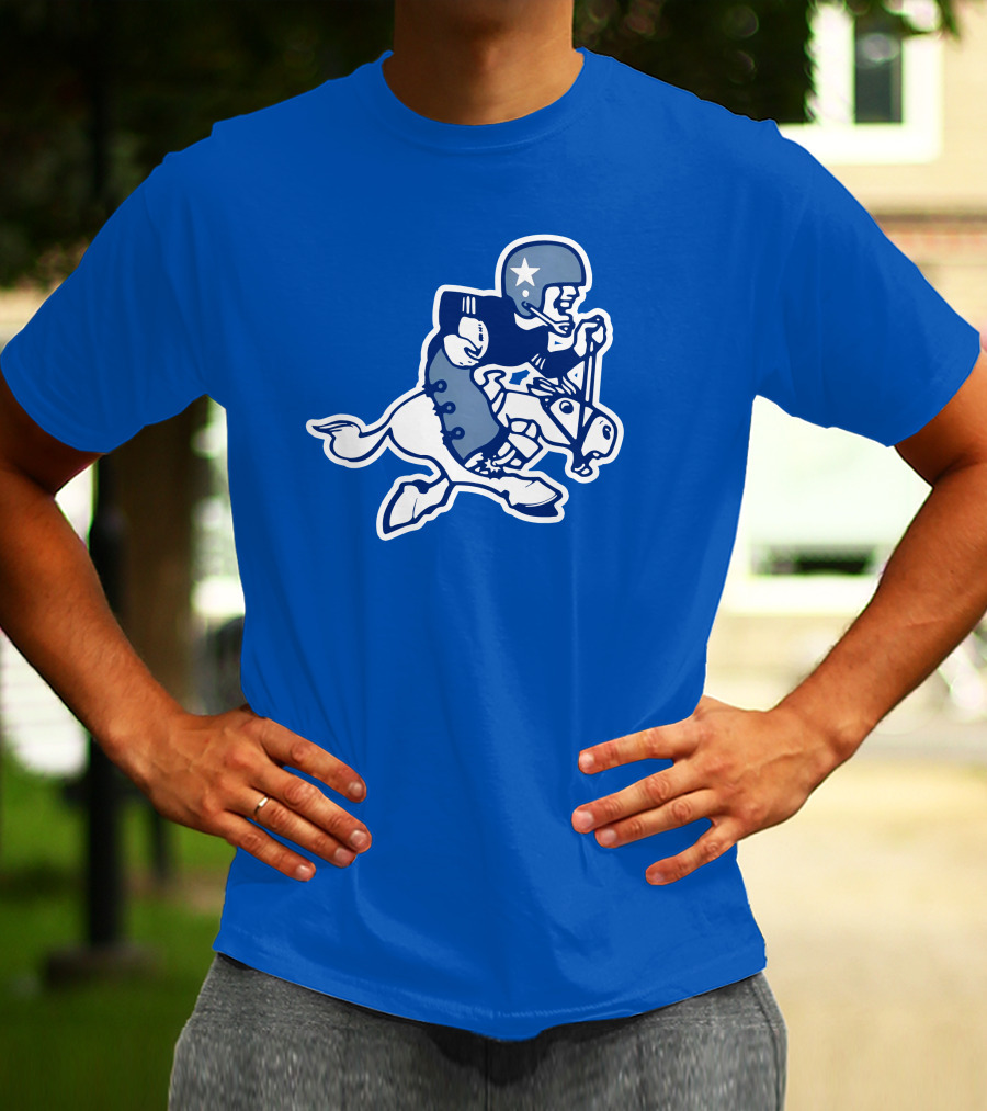 Dallas Cowboys Classic Throwback NFL Retro Mascot Fleece T-Shirt