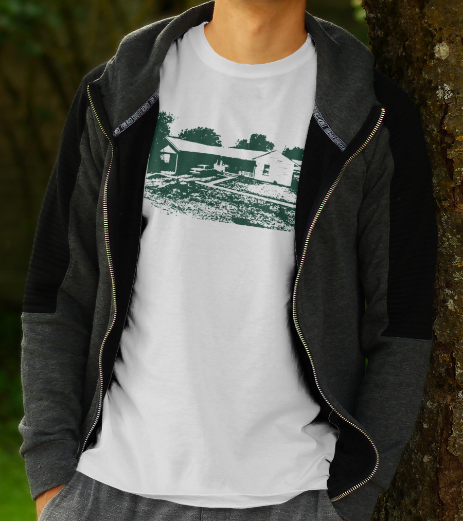 Deadair Store House Green Rustic Homestead T-Shirt